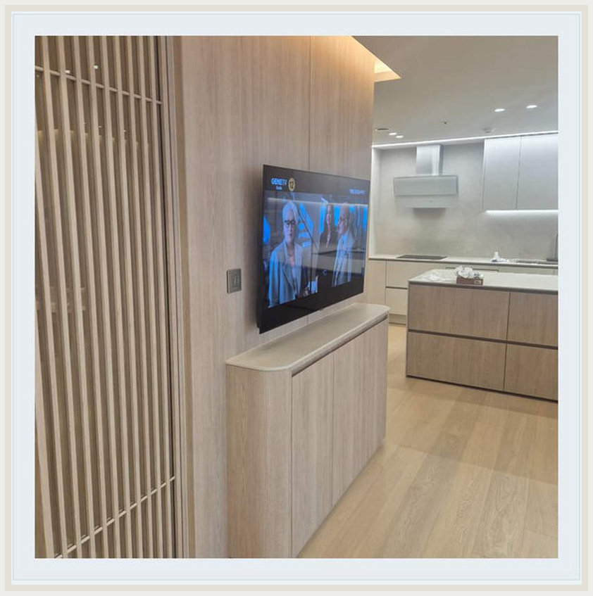 금액 추천 상담 시 참고하는 벽걸이TV 설치 사진: 거치대 위치를 검토할 참고, 중구·동대문구·종로구 관련 안내용 참고 이미지